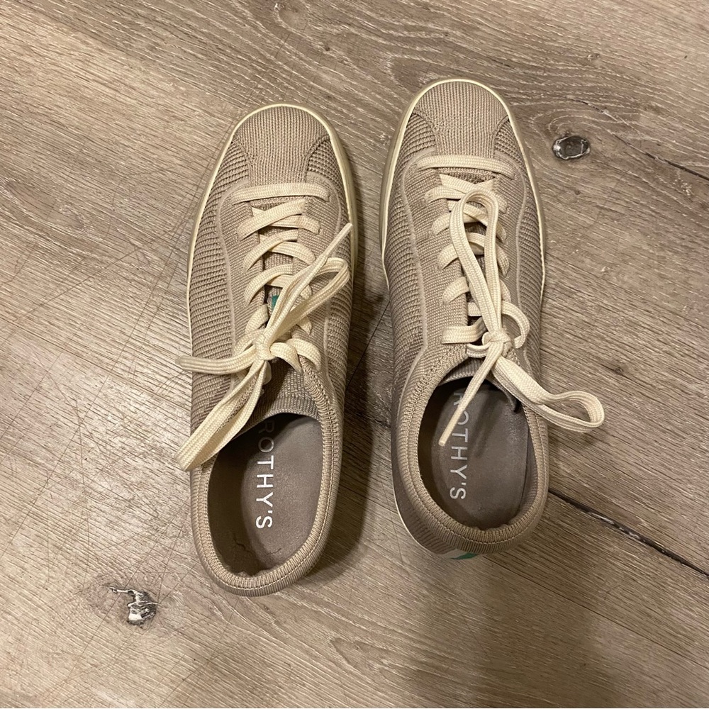 Rothy’s The Lace Up Shoes Sneakers Cream Shoes Women’s size 9
